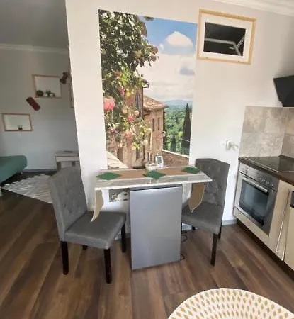 Damien バート・ベルクツァーバーン